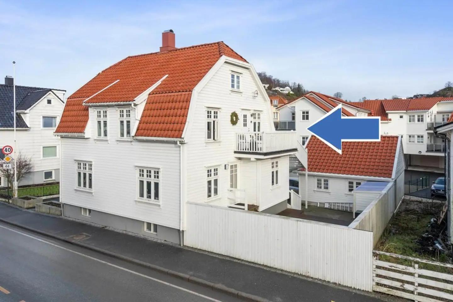 Stylish & Bright Penthouse - Office - 5 Star Location! Apartment Egersund Exterior photo